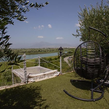 446 Tiny House Shiroke Villa ภายนอก รูปภาพ