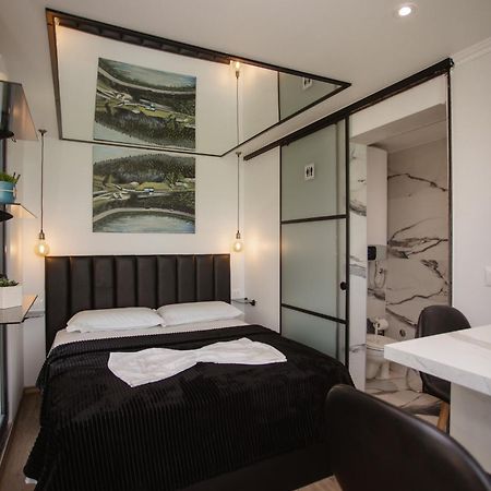 446 Tiny House Shiroke Villa ภายนอก รูปภาพ