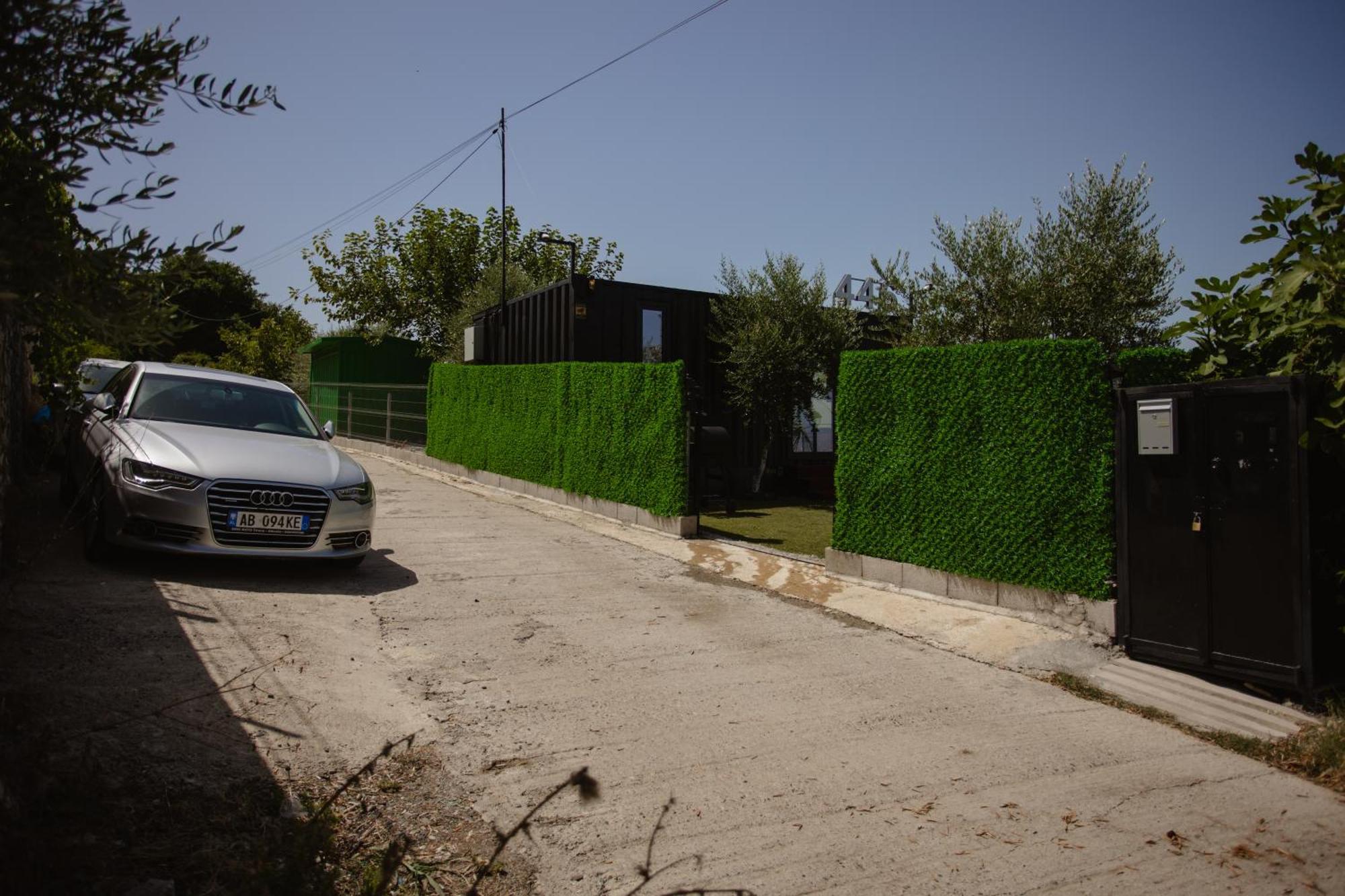 446 Tiny House Shiroke Villa ภายนอก รูปภาพ