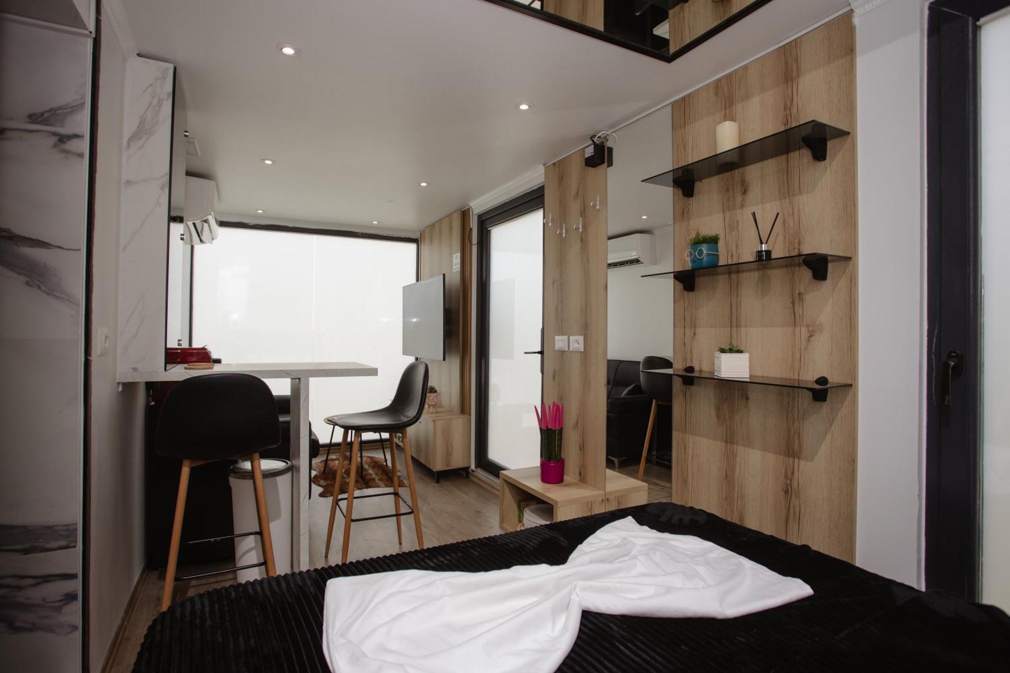 446 Tiny House Shiroke Villa ภายนอก รูปภาพ