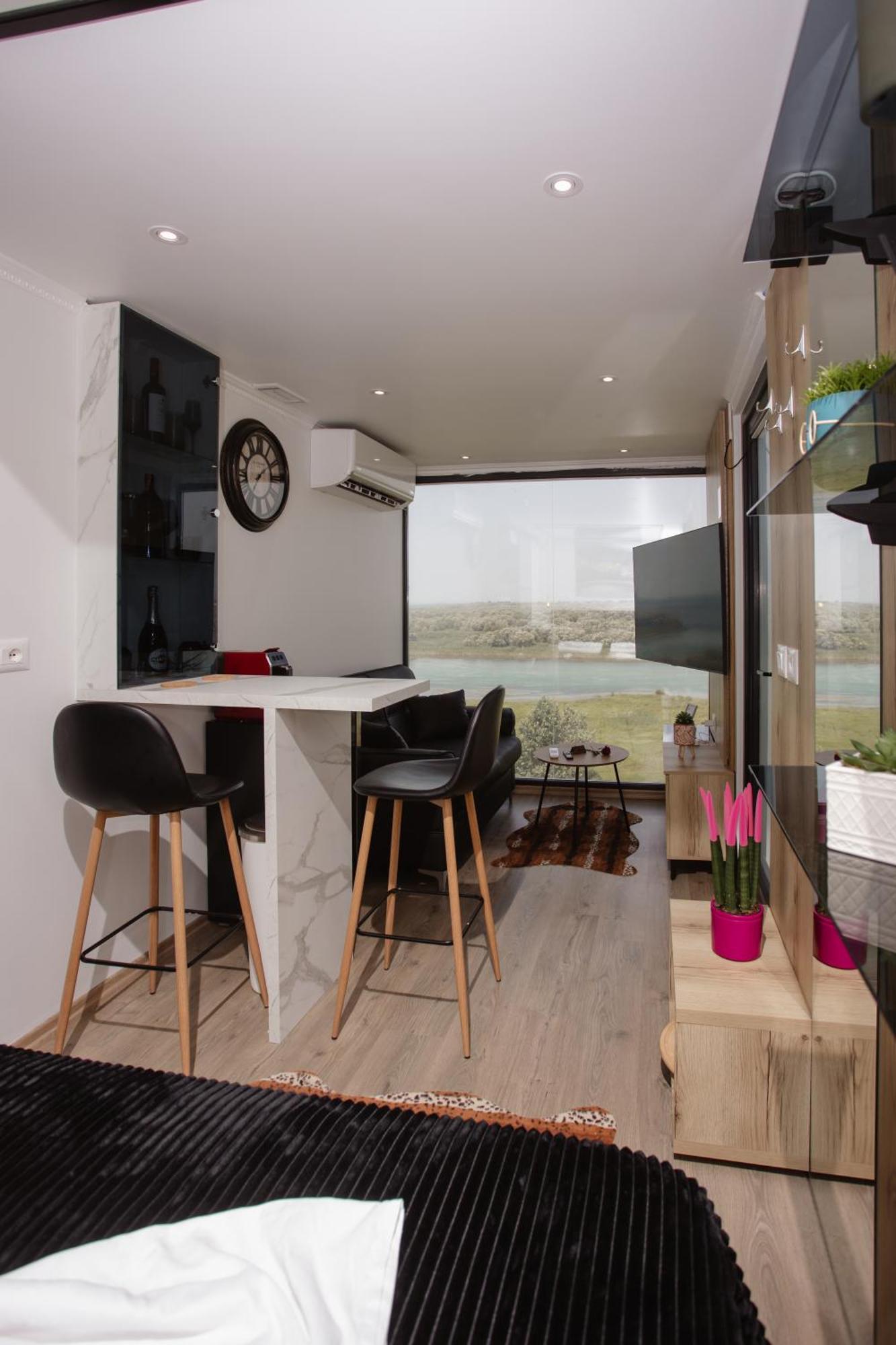 446 Tiny House Shiroke Villa ภายนอก รูปภาพ