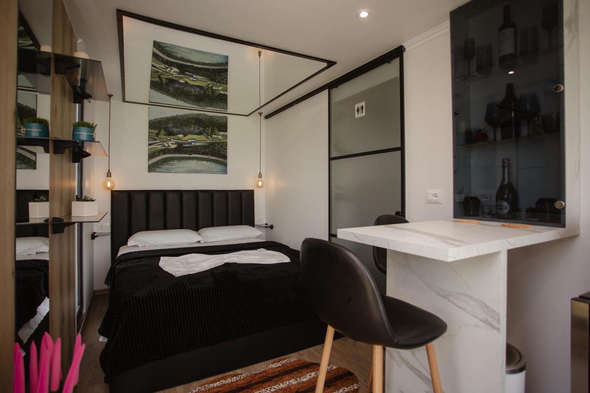 446 Tiny House Shiroke Villa ภายนอก รูปภาพ